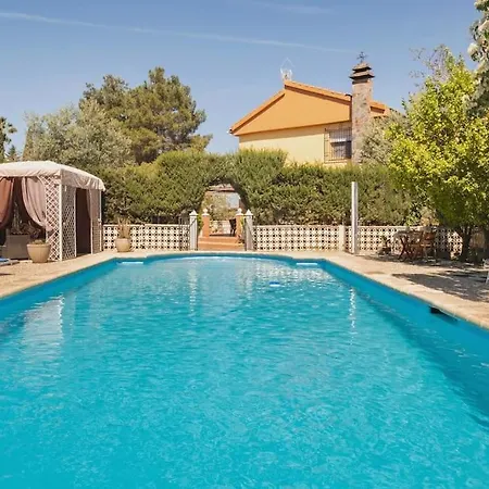 Con Piscina Privada En Casa De Campo, Granada *