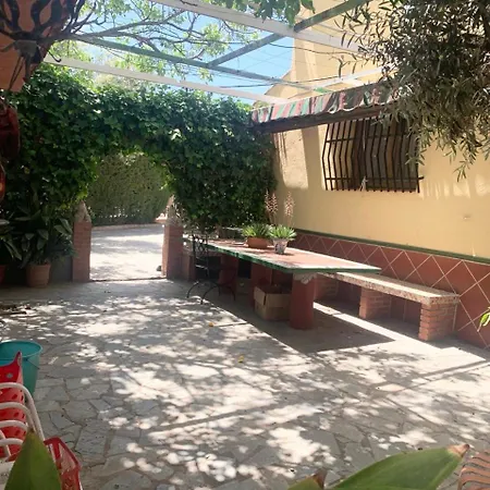 Con Piscina Privada En Casa De Campo, Granada Country house