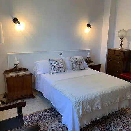 Con Piscina Privada En Casa De Campo, Granada *